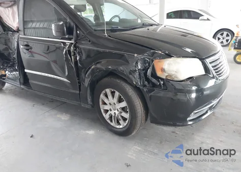 2014 Chrysler Town & Country Touring z USA, uszkodzony, nr VIN 2C4RC1BG5ER157809